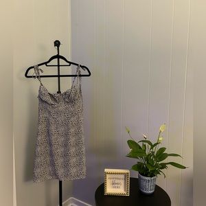 Multicolored dress with small flowers